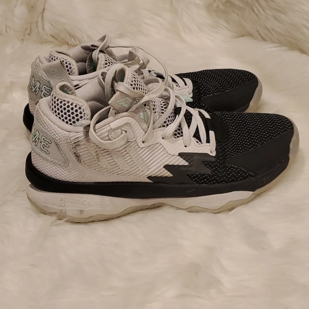 Adidas DAME 8 Damian Lillard 4th Quarter KO  Gray/Mint  Women Size 6.5